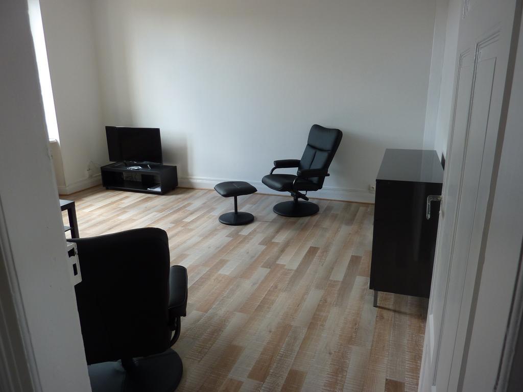 L'Appart De Mo Metz Habitación foto